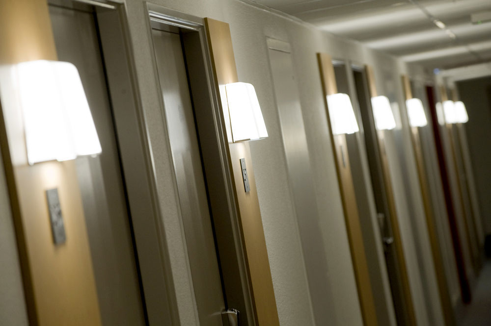 B&B Hotel Saint-Quentin ภายนอก รูปภาพ
