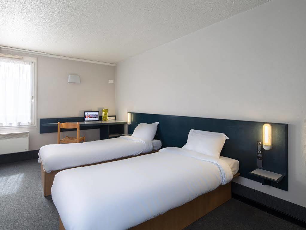 B&B Hotel Saint-Quentin ภายนอก รูปภาพ